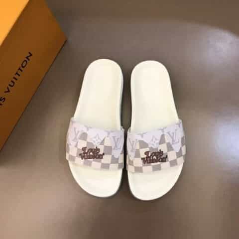 LV/路易威登 鞋面选用进口原版材质高端男士拖鞋