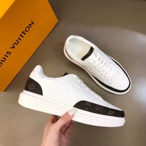 LV/路易威登 白色头层牛皮新品男士高端休闲运动鞋