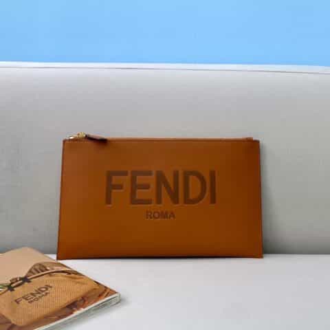 FENDI芬迪小牛皮logo扁平手拿包8370L 8370S