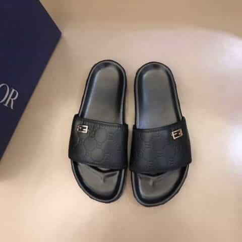 GUCCI古驰  头层小牛皮材质G家新品男士拖鞋