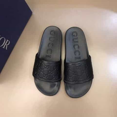 GUCCI古驰    头层小牛皮材质G家新品男士拖鞋