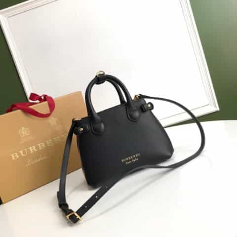 Burberry巴宝莉经典House格纹棉质裁片The Banner 班纳手袋