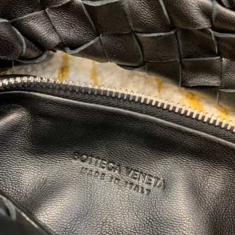 Bottega Veneta葆蝶家 Mini Jodie Bag 609409黑色