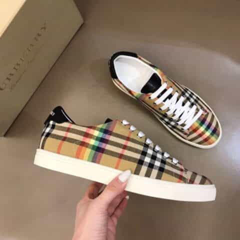 Burberry巴宝莉 B家经典格纹男士低帮休闲鞋
