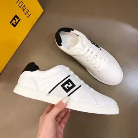 FENI芬迪 进口头层小牛皮男士高端运动休闲鞋