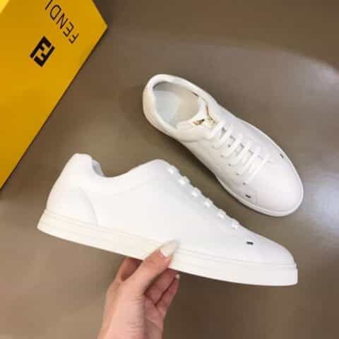 FENI芬迪 进口头层小牛皮男士高端运动休闲鞋
