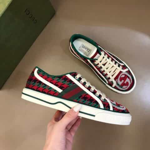 GUCCI古驰 G家 Tennis 1977系列,情侣GG运动帆布鞋