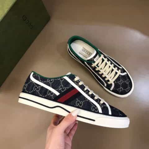 GUCCI古驰 G家 Tennis 1977系列,情侣GG运动帆布鞋
