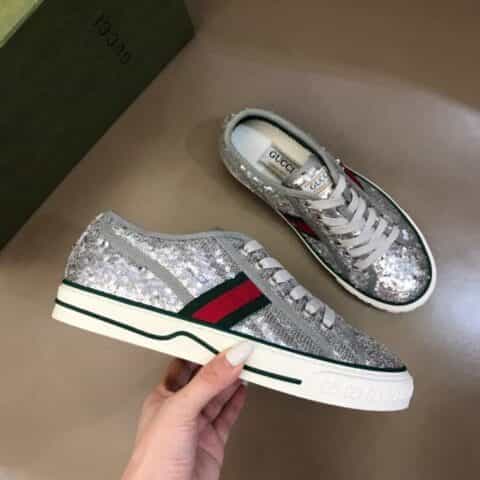 GUCCI古驰 G家 Tennis 1977系列,情侣GG运动帆布鞋