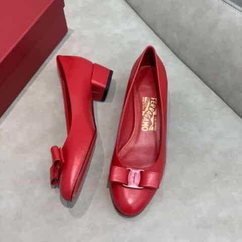 salvatore Ferraga*o 最新菲拉*慕圆头纯色羊皮蝴蝶结单鞋