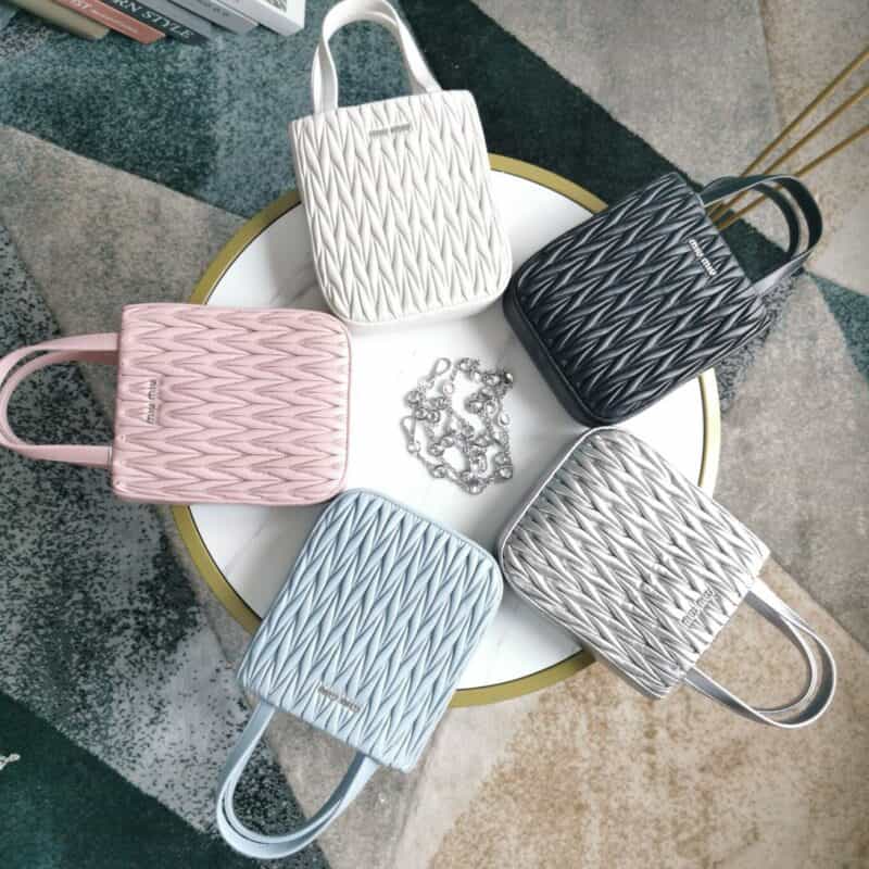 MIUMIU缪缪顶级进口小羊皮最新小托特包5BA220