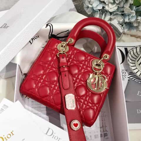 Dior My Lady徽章系列戴妃包 大红色