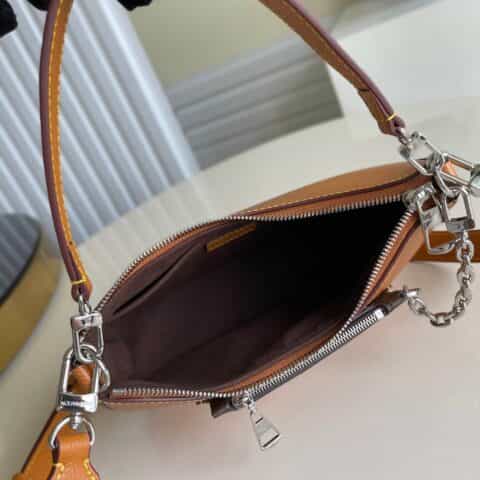 Louis Vuitton LV Marelle handbag M80794焦糖色