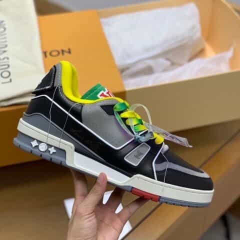 LV/路易威登   双色小牛皮黑色条纹男士运动跑鞋
