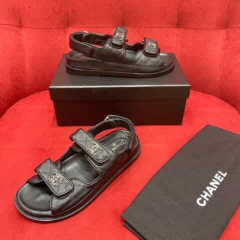 chanel香奈儿 丝绒鞋面意大利A级的真皮大底早秋手工坊凉鞋