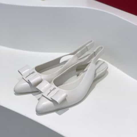 SF salvatore Ferraga*o 菲拉*慕2021新款viva系列后空露跟粗跟凉鞋