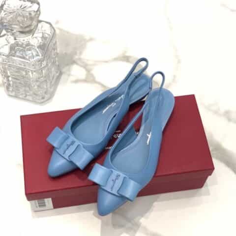 SF salvatore Ferraga*o 菲拉*慕2021新款viva系列后空露跟粗跟凉鞋