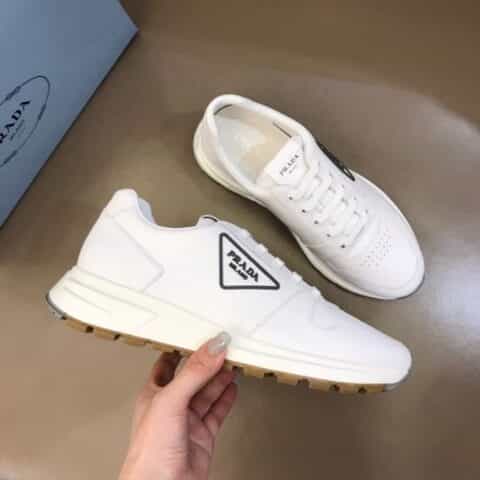 PRADA/普拉达    进口头层反毛牛皮男士运动系列