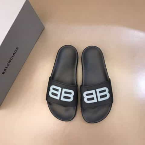 Balenciag* 巴黎.世家 夏季经典款情侣拖鞋