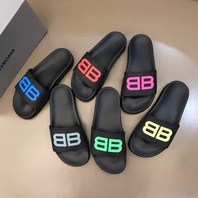 Balenciag* 巴黎.世家 夏季经典款情侣拖鞋