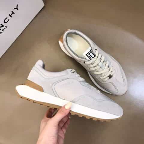 Givenchy纪梵希 2021秋冬新品男士低帮慢跑运动鞋