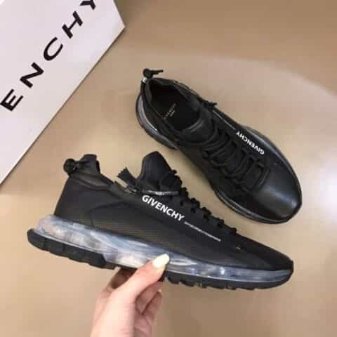 GIVENCHY纪梵希 头层牛皮材质低帮气垫运动鞋