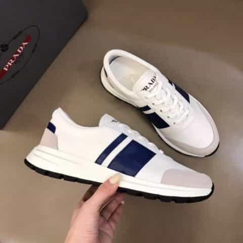 PRADA/普拉达 进口小牛皮搭配透气网布面男士运动系列