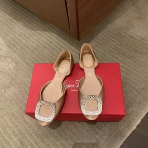 Roger Vivier RV 经典中空Chips水钻单鞋