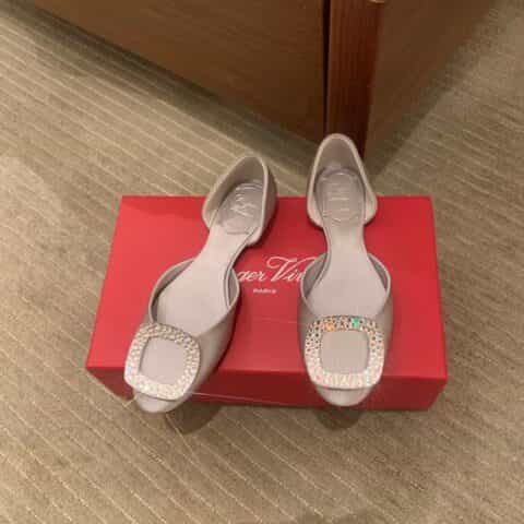 Roger Vivier RV 经典中空Chips水钻单鞋