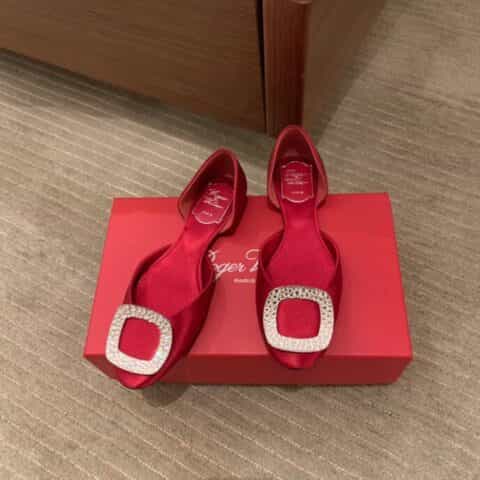 Roger Vivier RV 经典中空Chips水钻单鞋