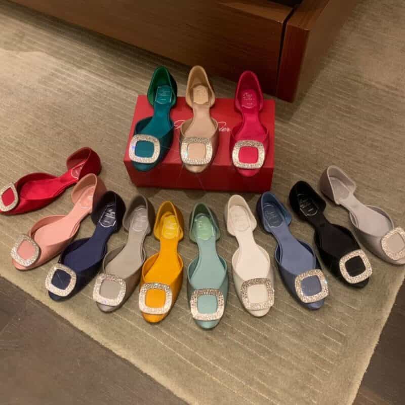 Roger Vivier RV 经典中空Chips水钻单鞋