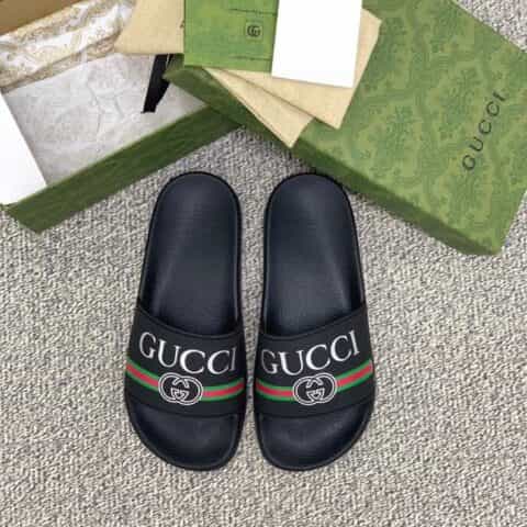 GUCCI古驰 采用饰有橡胶印花情侣款凉鞋