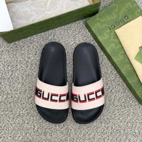 GUCCI古驰 采用饰有橡胶印花情侣款凉鞋