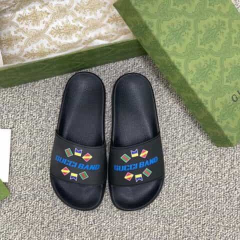 GUCCI古驰 采用饰有橡胶印花情侣款凉鞋