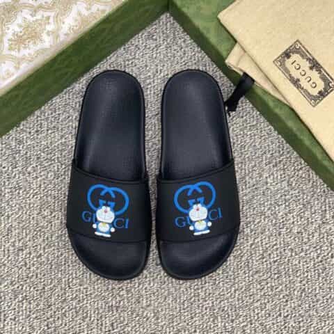 GUCCI古驰 采用饰有橡胶印花情侣款凉鞋