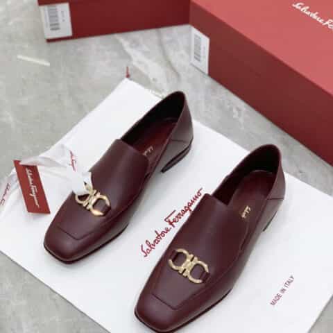 SF salvatore Ferraga*o 菲拉*慕GANCINI马蹄扣小方头可踩跟乐福鞋