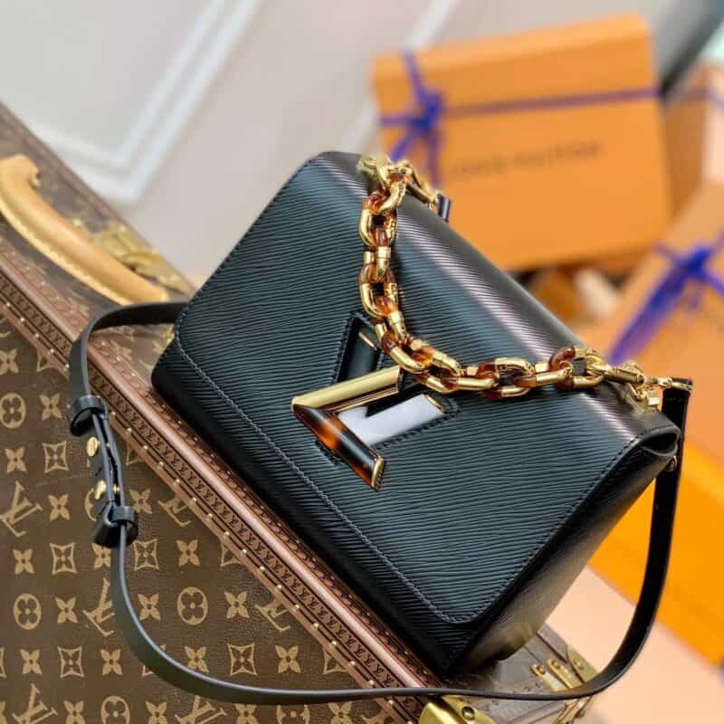 Louis Vuitton LV Twist MM bag M58715