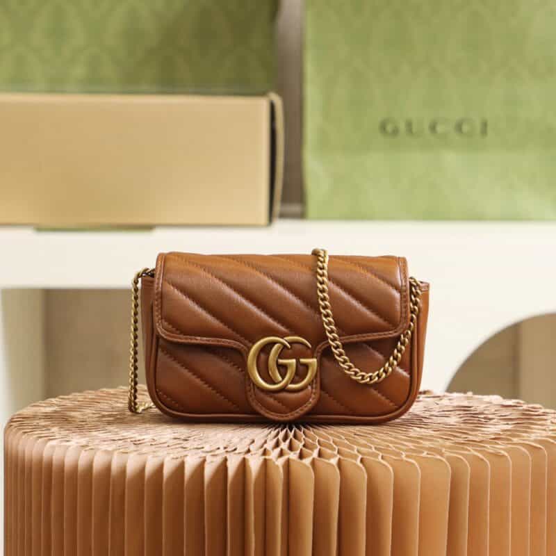 Gucci GG Marmont系列超迷你手袋 574969