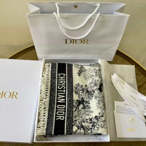 Dior迪奥蓝色茹伊印花Fierce 披肩91DFI140I057
