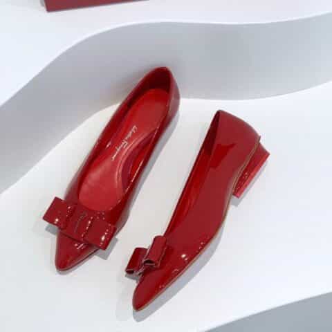 SF salvatore Ferraga*o 菲拉*慕最新糖果色走秀款尖头浅口Viva芭蕾舞鞋