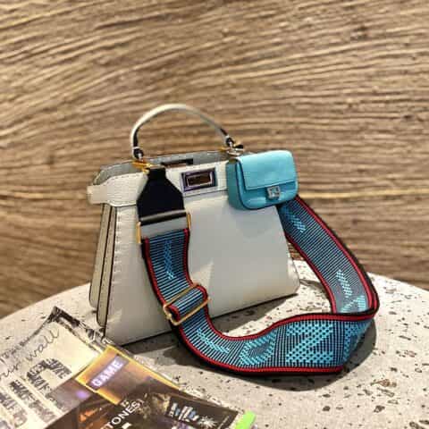 FENDI芬迪小牛皮PEEKABOO小号手袋80012