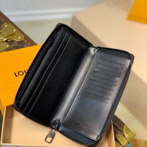 Louis Vuitton LV Zippy Vertical 钱夹 M80505