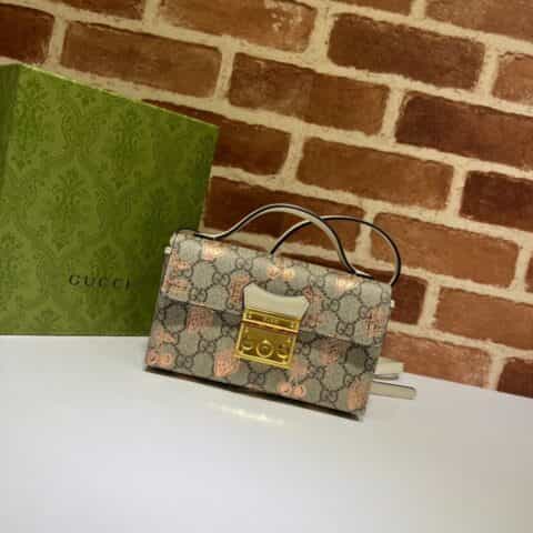 GUCCI古驰Padlock系列浆果印花迷你手袋652683