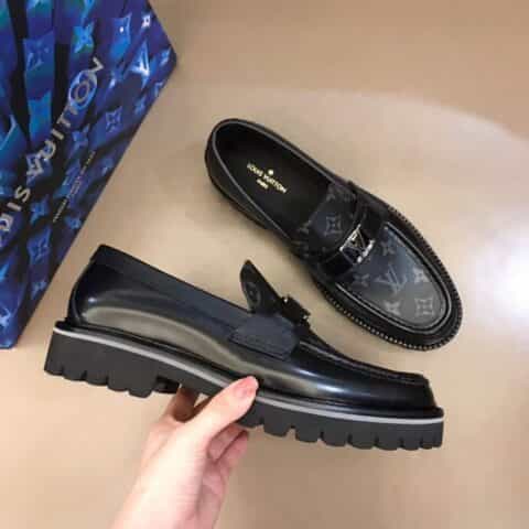 LV/路易威登 进口荔枝纹Monogram 压纹牛皮MAJOR 乐福鞋