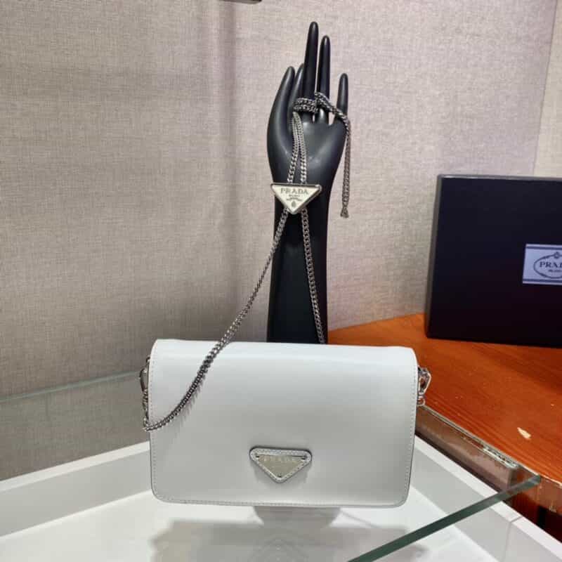 PRADA亮面皮革单肩包 1BD307白色