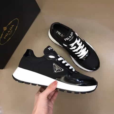 PRADA/普拉达 专柜专用高密度透气防水布P家经典男士休闲鞋