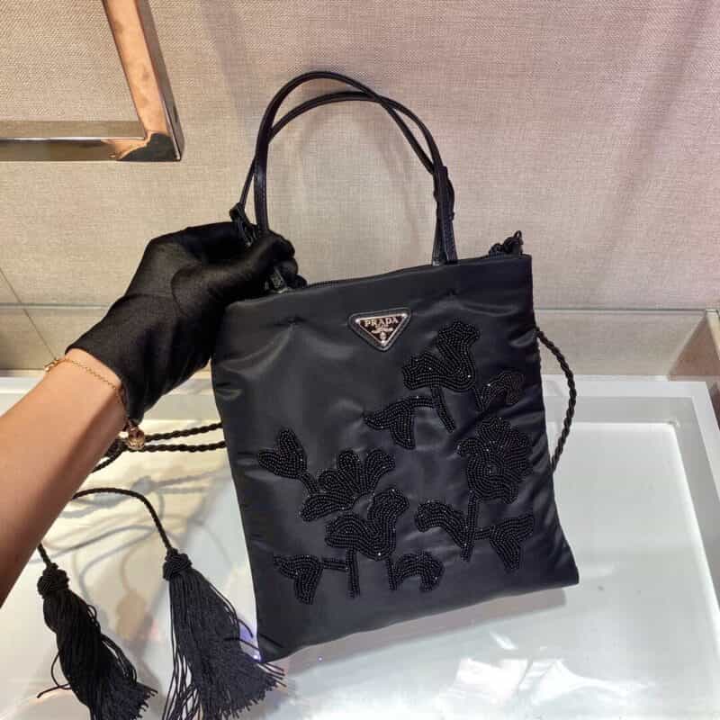 PRADA刺绣尼龙托特包 1BA252_2DJL_F0002_V_4FO