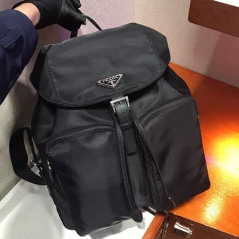 PRADA最新款火爆尼龙背包 1BZ005