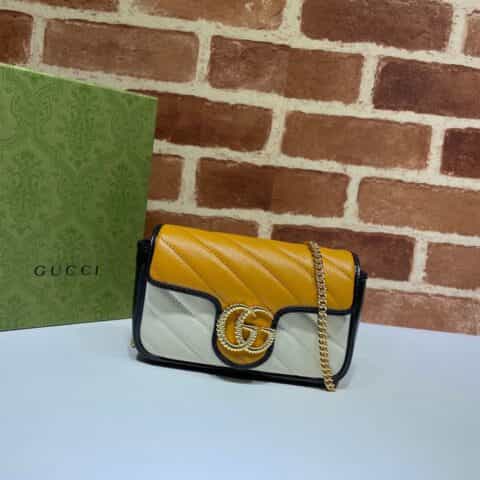 GUCCI古驰GG Marmont系列超迷你手袋574969