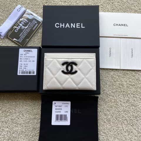 CHANEL进口意大利颗粒小牛皮卡包 AP1967白色球纹黑色唛头
